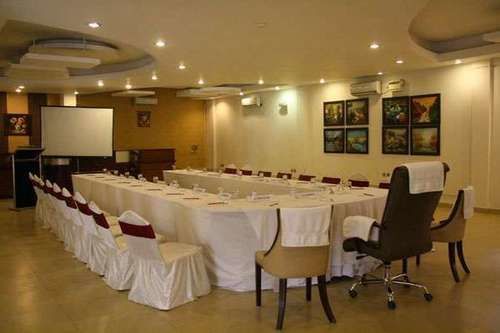 United-21 Grassland Hotel Bagori Exterior foto