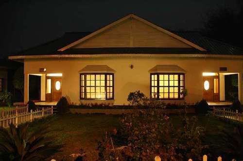 United-21 Grassland Hotel Bagori Exterior foto
